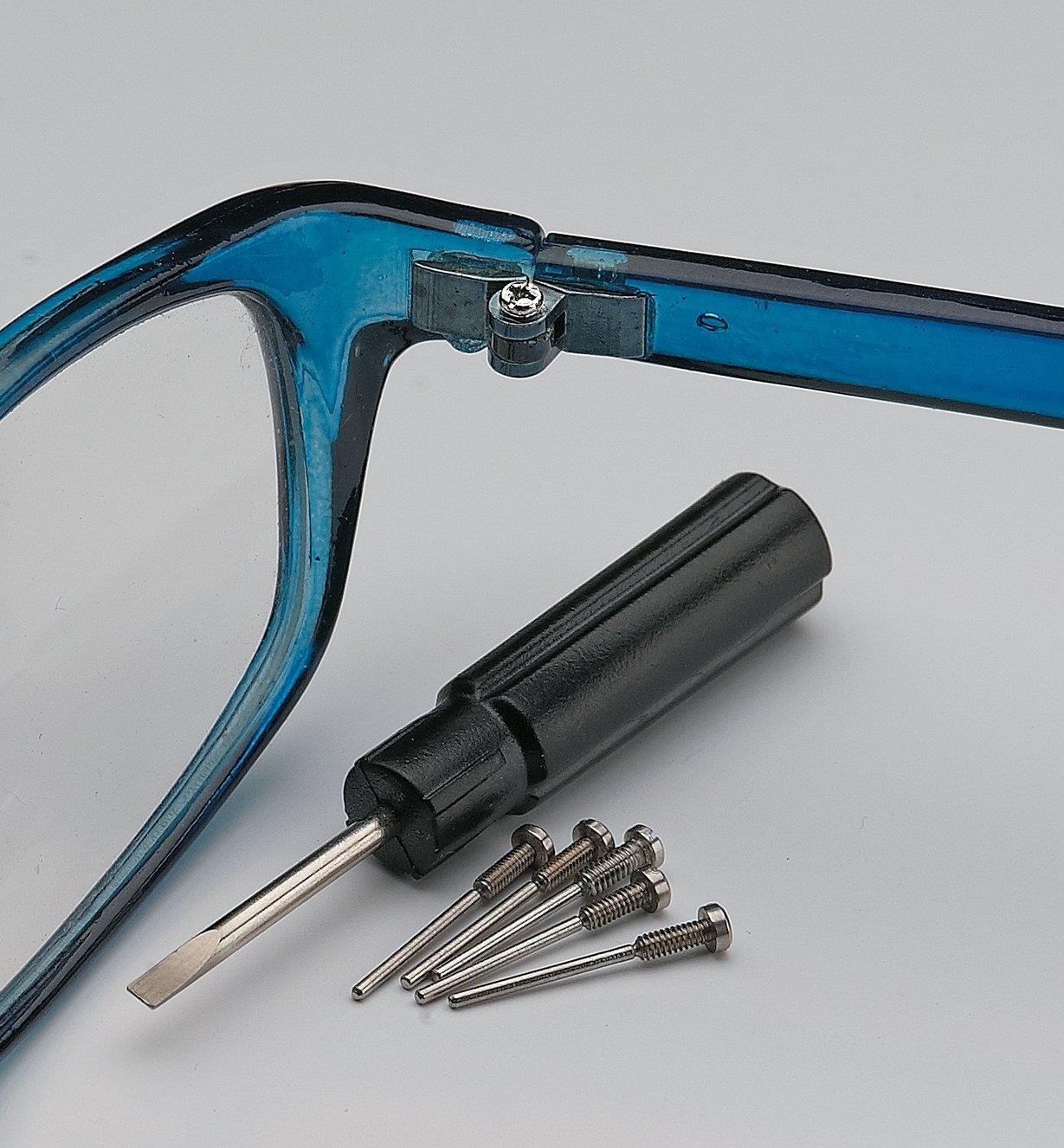 eye glass repair kit screw driver and screws